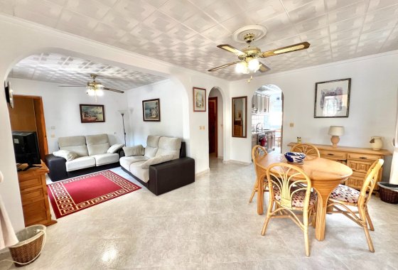Resale - Detached Villa - La Marina