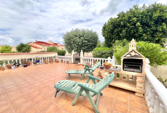 Resale - Detached Villa - La Marina