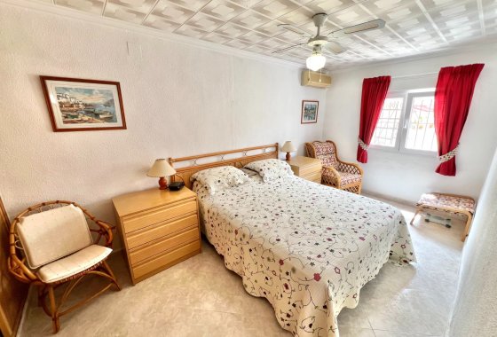 Resale - Detached Villa - La Marina