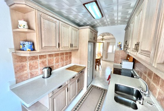 Resale - Detached Villa - La Marina