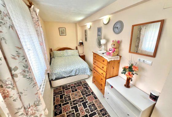 Resale - Detached Villa - La Marina