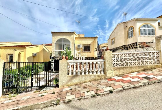 Resale - Detached Villa - La Marina