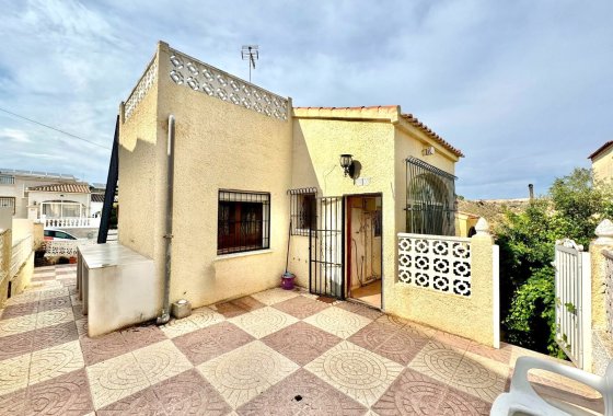 Resale - Detached Villa - La Marina