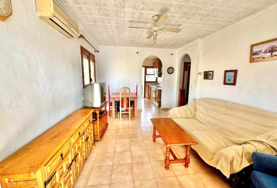 Resale - Detached Villa - La Marina