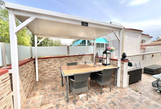 Resale - Detached Villa - La Marina