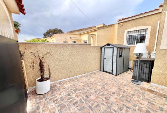 Resale - Detached Villa - La Marina