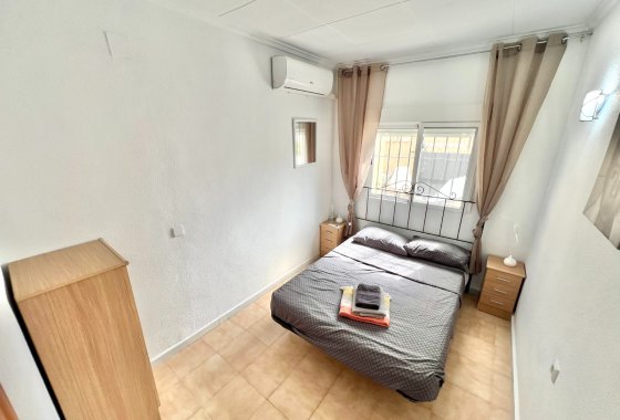 Resale - Detached Villa - La Marina