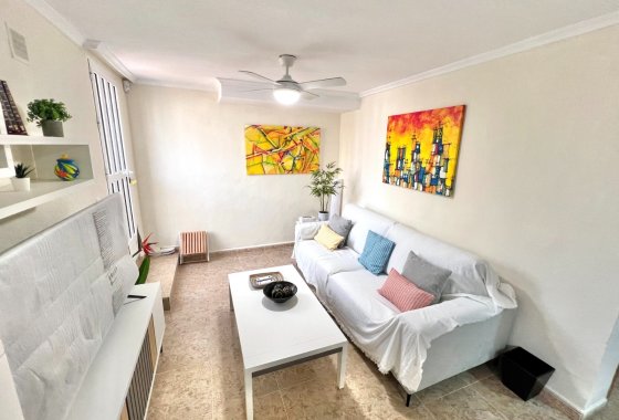 Resale - Semi Detached Villa - La Marina