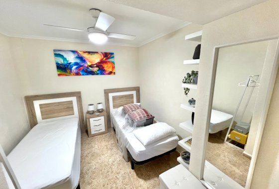 Resale - Semi Detached Villa - La Marina
