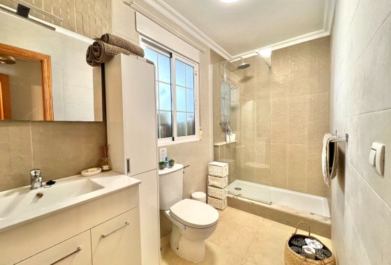 Resale - Semi Detached Villa - La Marina