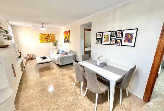 Resale - Semi Detached Villa - La Marina