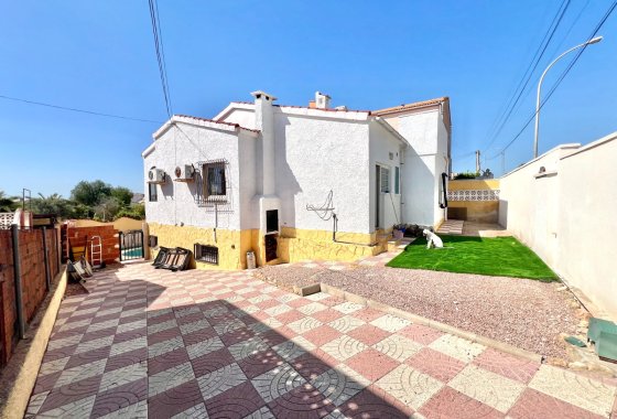 Reventa - Villa independiente - La Marina