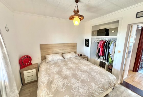 Reventa - Villa independiente - La Marina