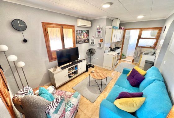 Reventa - Villa independiente - La Marina