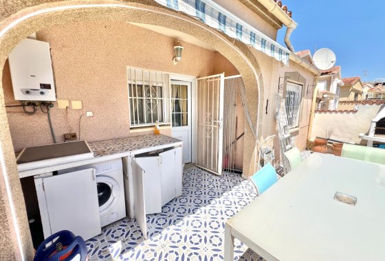 Reventa - Villa independiente - La Marina