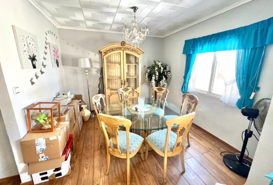 Reventa - Villa independiente - La Marina