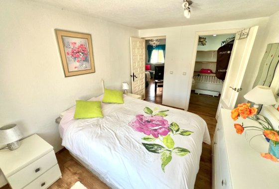 Reventa - Villa independiente - La Marina