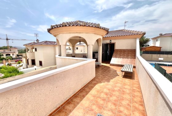 Resale - Detached Villa - La Marina