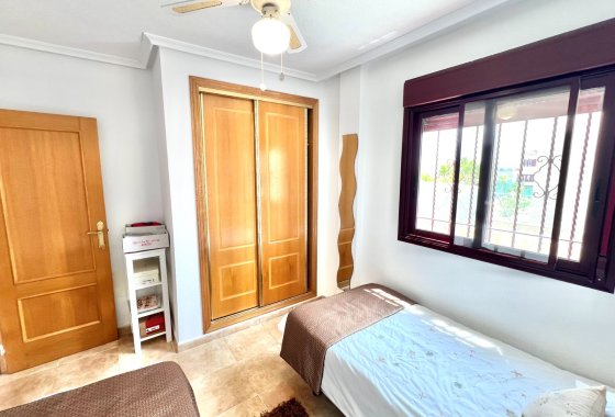 Resale - Detached Villa - La Marina