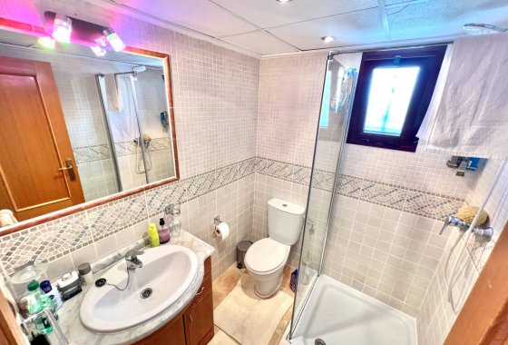 Resale - Detached Villa - La Marina