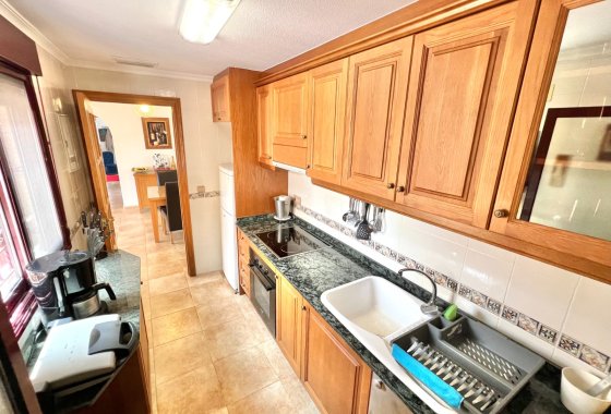 Resale - Detached Villa - La Marina