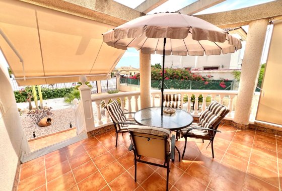 Resale - Detached Villa - La Marina