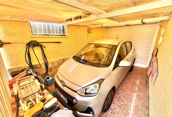 Resale - Detached Villa - La Marina