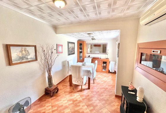 Resale - Detached Villa - La Marina