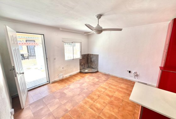 Resale - Terraced house - La Marina