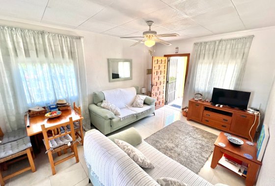 Resale - Detached Villa - La Marina