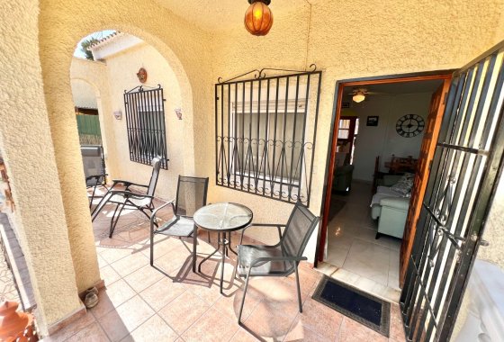 Resale - Detached Villa - La Marina