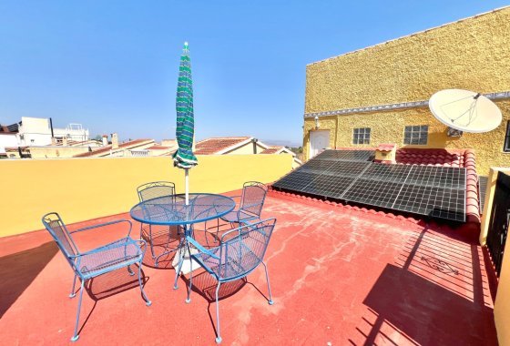 Resale - Detached Villa - La Marina