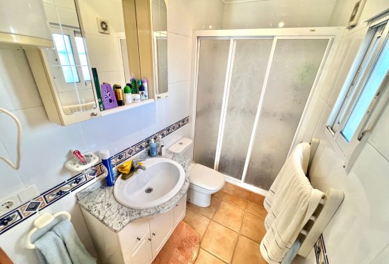 Resale - Detached Villa - La Marina