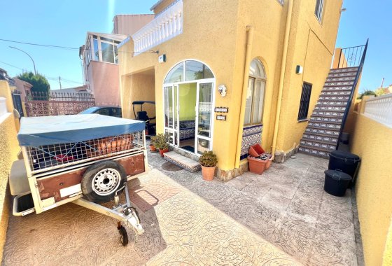 Resale - Detached Villa - La Marina