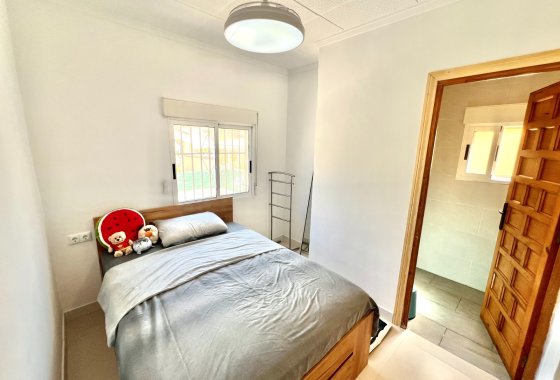 Resale - Detached Villa - La Marina
