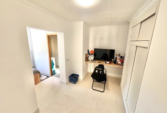 Resale - Detached Villa - La Marina