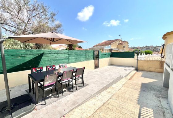 Resale - Detached Villa - La Marina