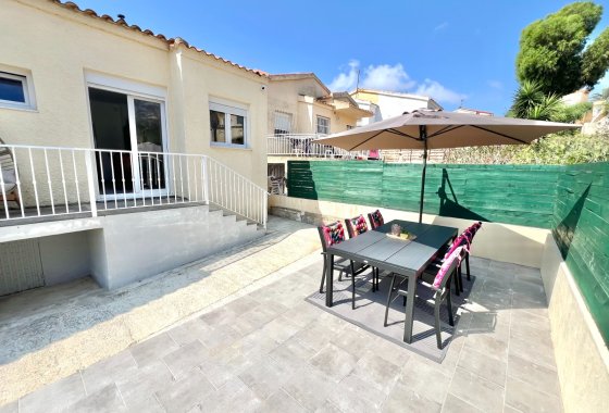 Resale - Detached Villa - La Marina