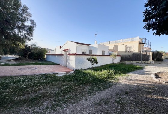 Resale - Detached Villa - La Marina