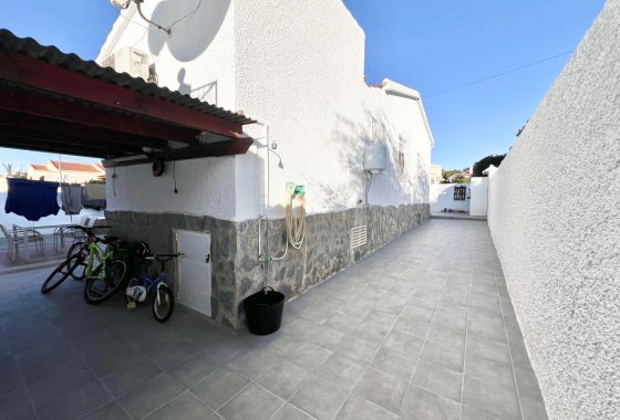 Resale - Detached Villa - La Marina