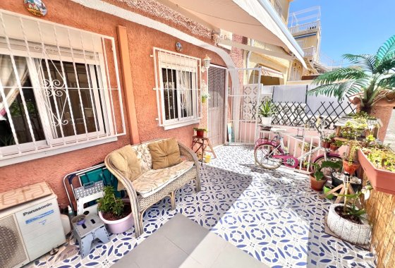 Resale - Terraced house - La Marina