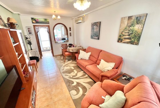 Resale - Semi Detached Villa - La Marina