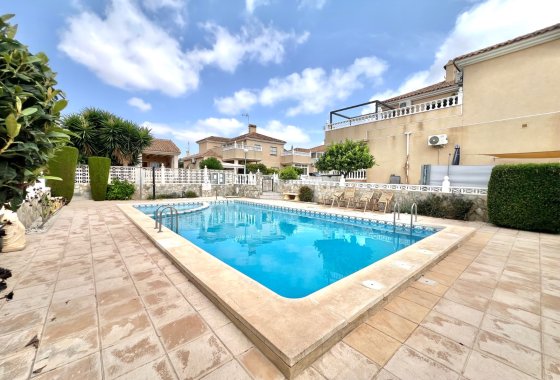 Resale - Semi Detached Villa - La Marina