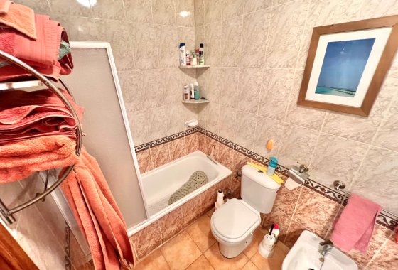 Resale - Semi Detached Villa - La Marina