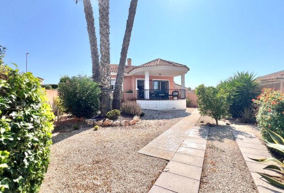 Resale - Detached Villa - La Marina