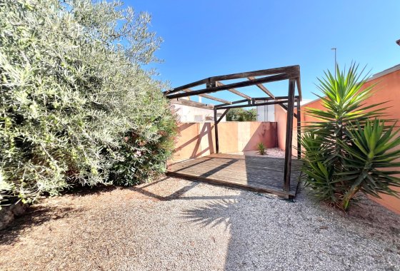 Resale - Detached Villa - La Marina
