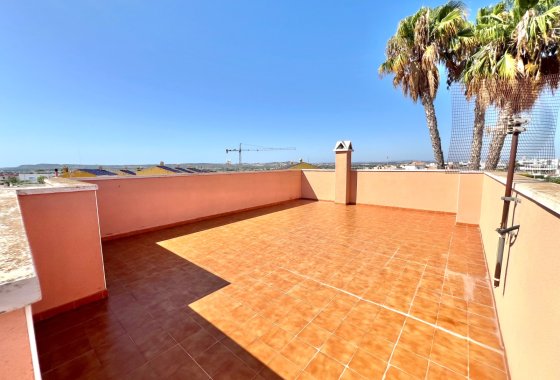 Resale - Detached Villa - La Marina