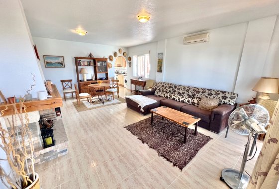 Resale - Detached Villa - La Marina