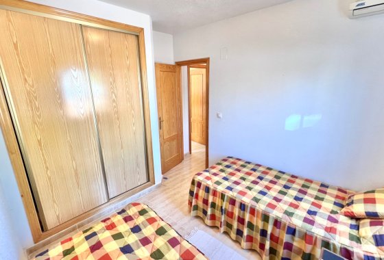 Resale - Detached Villa - La Marina