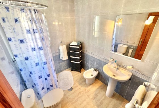 Resale - Detached Villa - La Marina